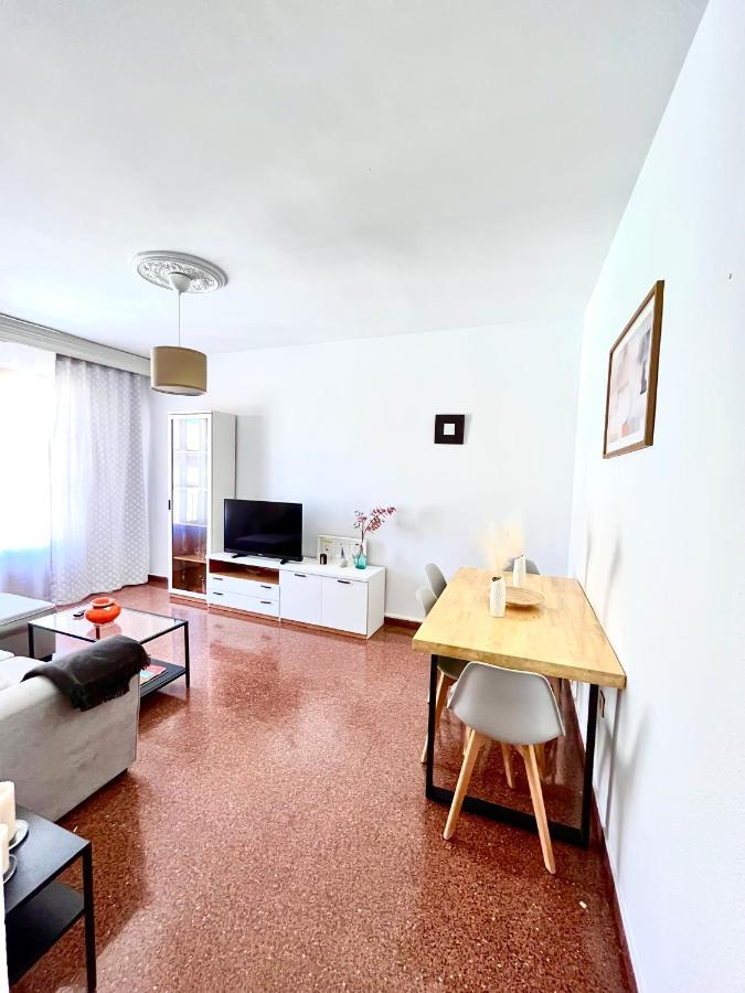 Vera Apartment, Acogedor Y Tranquilo En El Corazon De La Ciudad 안테케라 외부 사진