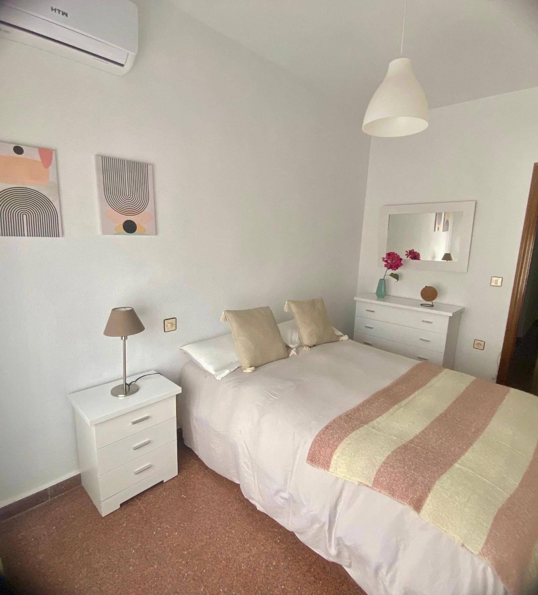 Vera Apartment, Acogedor Y Tranquilo En El Corazon De La Ciudad 안테케라 외부 사진